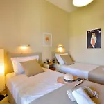 Eleonora House Ferienhaus